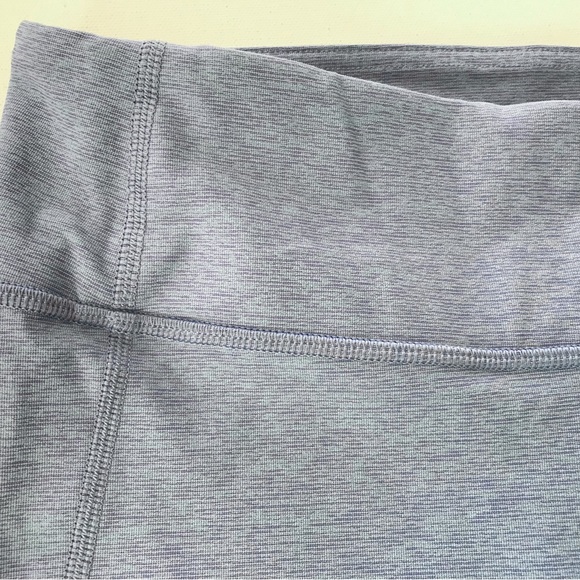 Outdoor Voices Blue Warmup 3/4 Leggings Womens Size M EUC - Picture 7 of 13